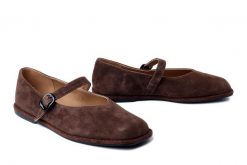 ARTIKER RELAKS 58C1451 brązowy, baleriny damskie. Brązowe balerinki damskie Artiker Relaks, bez wzorów, z gumy. Za 219.90 zł.