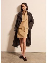 STEFANEL Sukienka w kolorze karmelowym rozmiar: M. Brązowe sukienki damskie Stefanel, bez wzorów, bez ramiączek. Za 260.99 zł.