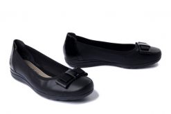 RIEKER L9366-00 schwarz, baleriny damskie. Czarne balerinki damskie Rieker, bez wzorów. Za 299.90 zł.