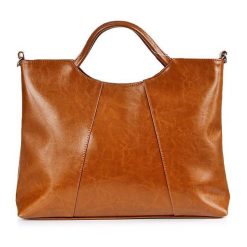 Skórzana damska aktówka DAN-A T59 camel. Brązowe aktówki damskie DAN-A, ze skóry, bez dodatków. Za 399.99 zł.