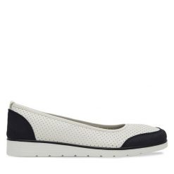 Baleriny Clara Barson. Białe balerinki damskie Clara Barson, bez wzorów. Za 79.99 zł.