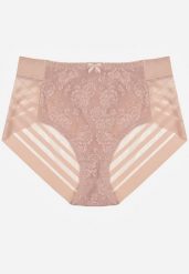 Różowe Majtki Figi z Wysokim Stanem Zdobione Koronką i Siateczką Helieth. Czerwone figi Born2be, z aplikacjami, z koronki. Za 19.99 zł.