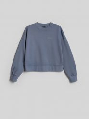 4F Bluza dresowa regular bez kaptura damska - denim XS. Niebieskie bluzy damskie 4F, uniwersalny, bez wzorów, z denimu, bez kaptura. Za 149.99 zł.