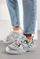 Srebrne Sneakersy na Grubej Podeszwie Ozdobione Tłoczeniem Zardisa. Szare obuwie sportowe damskie Born2be, z jeansu, bez zapięcia. Za 119.99 zł.