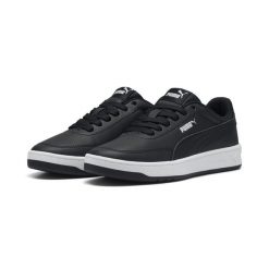 Młodzieżowe sneakersy Court Classic Clean PUMA Black. Czarna obuwie sportowe damskie Puma, bez zapięcia, na jogę i pilates. Za 179.00 zł.