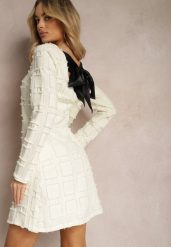 Beżowa Elegancka Sukienka z Kokardą i Ozdobnymi Kwadratami Sadunna. Brązowe sukienki damskie Renee, bez wzorów, biznesowe, bez ramiączek. W wyprzedaży za 139.99 zł.
