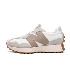 Damskie tenisówki New Balance. Brązowe trampki damskie New Balance, bez wzorów, z materiału, bez zapięcia. Za 590.05 zł.