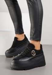 Czarne Sneakersy Vices na Platformie Zdobione Okrągłą Aplikacją Wodvire. Czarne obuwie sportowe damskie Born2be, z jeansu, bez zapięcia, trekkingowe. Za 119.99 zł.