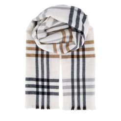 Szalik Jenny Fairy. Brązowe szaliki damskie Jenny Fairy, bez wzorów. Za 59.99 zł.