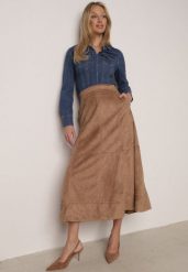 Beżowa Rozkloszowana Spódnica z Imitacji Zamszu Basara. Brązowe spódnice damskie Born2be, do pracy, l, bez wzorów, z materiału, biznesowe, midi. Za 179.99 zł.