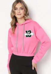 Różowa Bluza o Krótkim Fasonie z Kapturem i Ściągaczami oraz Nadrukiem Varel. Czerwone bluzy damskie Born2be, l, bez wzorów, z kapturem. Za 34.99 zł.