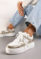 Biało-Złote Sneakersy na Niskiej Platformie z Zawieszką i Ozdobnymi Sznurówkami Salam. Białe obuwie sportowe damskie Renee, na lato, z jeansu, bez zapięcia, trekkingowe. Za 99.99 zł.
