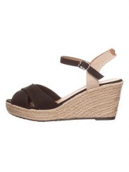 Tom Tailor Sandały w kolorze czarnym na koturnie rozmiar: 40. Czarne sandały damskie Tom Tailor, bez wzorów, bez obcasa, na koturnie, bez zapięcia. Za 39.12 zł.