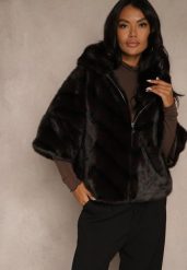 Czarna Kurtka Futrzana o Kroju Oversize z Kapturem i Rękawami 3/4 Titene. Czarne kurtki damskie Renee, na zimę, m, bez wzorów, z futra, z kapturem. Za 319.99 zł.