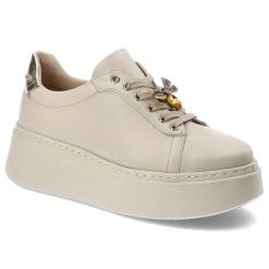 Beżowe Sneakersy Karino Modne Obuwie Damskie. Brązowe obuwie sportowe damskie Karino, na wiosnę, z materiału, bez zapięcia. Za 519.00 zł.