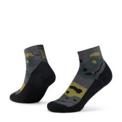 Skarpetki Buff MERINO LIGHTWEIGHT QUARTER SOCK LWQ2. Szare skarpetki damskie Buff, bez wzorów, z elastanu. Za 119.90 zł.