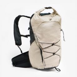 Plecak turystyczny Quechua MH500 Light 22 l. Brązowe plecaki QUECHUA, bez wzorów. Za 269.99 zł.