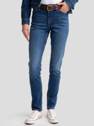 Jeansy damskie z wysokim stanem niebieskie Katrina High Waist 470. Niebieskie jeansy damskie Big Star, z podwyższonym stanem. Za 329.99 zł.
