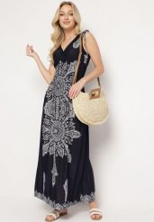 Granatowa Sukienka w Stylu Boho z Gumką w Pasie i Troczkami na Ramionach Aretava. Niebieskie sukienki damskie Born2be, bez wzorów, boho, bez ramiączek. Za 79.99 zł.