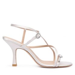 Sandały Stuart Weitzman. Białe sandały damskie Stuart Weitzman, bez wzorów, bez obcasa, na szpilce, bez zapięcia. Za 2,319.00 zł.