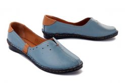 ARTIKER RELAKS 38C0358 blue/brown, półbuty/mokasyny damskie. Niebieskie mokasyny damskie Artiker Relaks, z gumy, bez obcasa. Za 164.43 zł.