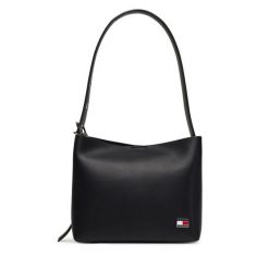 Torebka Tommy Jeans. Czarne torebki klasyczne damskie Tommy Jeans, z jeansu, bez dodatków. Za 439.99 zł.