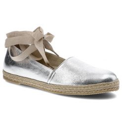 Srebrne Espadryle Karino Damskie Stylowe Obuwie. Szare espadryle damskie Karino, bez wzorów, ze skóry, bez obcasa. Za 199.00 zł.