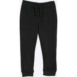 Blukids - Spodnie dziecięce 98-128 cm. Spodnie dresowe chłopięce marki 4F. W wyprzedaży za 34.90 zł.