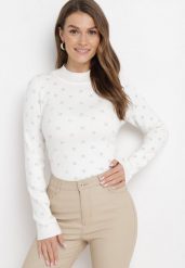 Biały Sweter z Wiskozy w Cyrkonie Babava. Białe swetry klasyczne damskie Born2be, na zimę, z wiskozy, bez kołnierzyka. Za 119.99 zł.