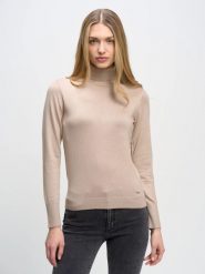 Sweter damski z golfem beżowy Charlinka 801. Brązowe golfy damskie Big Star, l, z jeansu, bez kołnierzyka. W wyprzedaży za 139.99 zł.