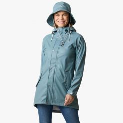 Kurtka przeciwdeszczowa turystyka damska Swedemount Väderöarna Coat wodoodporna. Niebieskie kurtki damskie SWEDEMOUNT, xl, bez wzorów, z materiału, z kapturem. Za 207.00 zł.