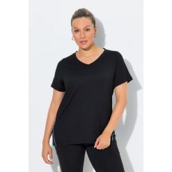 Damskie Bluzka funkcyjna wąska dekolt w szpic rękaw 1/2 z recyklingu. Czarne koszulki sportowe damskie Ulla Popken, plus size, bez wzorów, z elastanu, bez ramiączek. Za 199.99 zł.