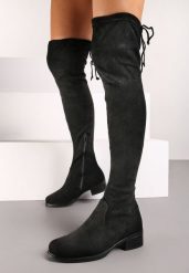 Czarne Płaskie Kozaki w Stylu Muszkieterek Ściągane Troczkiem Avasira. Czarne kozaki damskie Born2be, z wełny, przed kolano, bez obcasa, na obcasie, bez zapięcia. Za 79.99 zł.