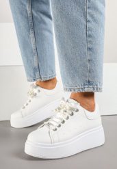 Białe Sneakersy na Platformie Ozdobione Cyrkoniami i Perforacją Nurilita. Białe obuwie sportowe damskie Renee, z jeansu, bez zapięcia. Za 69.99 zł.