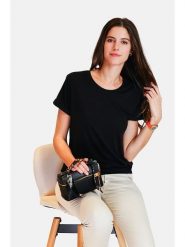 Le Jardin du Lin Koszulka w kolorze czarnym rozmiar: 42. Czarne bluzki damskie Le jardin du lin, bez wzorów, bez kołnierzyka, bez ramiączek. Za 65.99 zł.