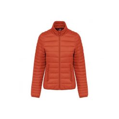 Damska lekka kurtka puchowa Kariban. Brązowe kurtki damskie KARIBAN, bez wzorów, z puchu, bez kaptura. W wyprzedaży za 232.00 zł.