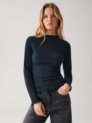 OPUS Koszulka w kolorze granatowym rozmiar: 42. Niebieskie koszulki damskie Opus, bez wzorów, bez kołnierzyka, bez ramiączek. Za 100.99 zł.