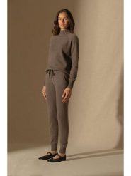 Perfect Cashmere Kaszmirowy sweter w kolorze brązowym rozmiar: M. Brązowe swetry klasyczne damskie Perfect Cashmere, m, z kaszmiru, bez kołnierzyka. Za 434.99 zł.