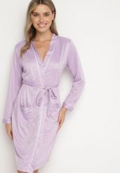 Fioletowy Szlafrok z Bawełną Wiązany w Pasie z Wsuwanymi Kieszeniami Kikilea. Fioletowe komplety bielizny Born2be, bez wzorów, z bawełny. Za 59.99 zł.