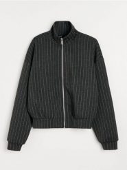 Bluza w paski z domieszką wiskozy - szary. Szare bluzy damskie Sinsay, l, bez wzorów, z wiskozy, bez kaptura. Za 59.99 zł.