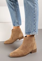 Ciemnobeżowe Botki Ażurowe Vices z Imitacji Zamszu Selandria. Brązowe botki damskie Born2be, klasyczne, bez obcasa, na obcasie, bez zapięcia. Za 129.99 zł.