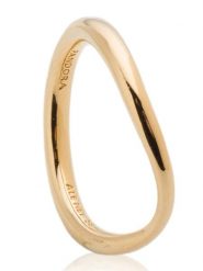 Pandora Pozłacany pierścionek rozmiar: 50. Żółte pierścionki damskie Pandora, metalowe. Za 191.88 zł.