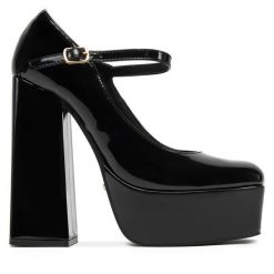 Czółenka DeeZee. Czarne czółenka damskie DeeZee, bez wzorów, bez obcasa. Za 159.99 zł.