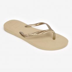 Japonki damskie Havaianas Fantasia. Brązowe klapki damskie Havaianas, bez wzorów, z kauczuku, bez obcasa, bez zapięcia. Za 89.99 zł.