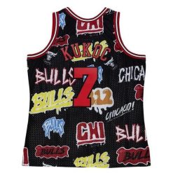 Koszulka NBA Chicago Bulls 1997 Toni Kukoc. Czarne koszulki damskie Mitchell & Ness, bez wzorów, bez kołnierzyka, bez ramiączek. Za 585.60 zł.