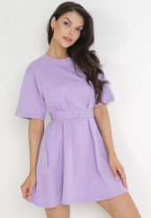 Fioletowa Bawełniana Sukienka Mini z Materiałowym Paskiem z Klamrą Yakatoki. Fioletowe sukienki damskie Born2be, bez wzorów, z bawełny, bez ramiączek. Za 119.99 zł.