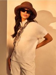 Bluza half-zip soft touch z domieszką wiskozy - kremowy. Białe bluzy damskie Sinsay, l, bez wzorów, z dzianiny, bez kaptura. Za 39.99 zł.