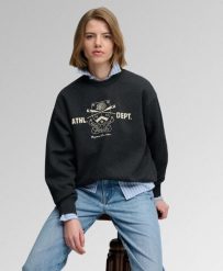 Superdry Bluza Country Club Crew – relaxed fit, materiał z recyklingu – Phantom. Czarne bluzy damskie Superdry, bez wzorów, z bawełny, bez kaptura. Za 279.65 zł.