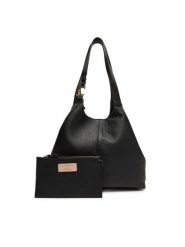 Coccinelle Torebka E1 SHA 11 02 01 Czarny. Czarne torebki klasyczne damskie Coccinelle, ze skóry, bez dodatków. Za 1,339.00 zł.