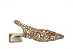 Sandały Gioseppo Piskove Platinium 602212, Złoty, Skóra naturalna - 36. Żółte sandały damskie Gioseppo, bez wzorów, ze skóry, bez obcasa, bez zapięcia. W wyprzedaży za 269.10 zł.